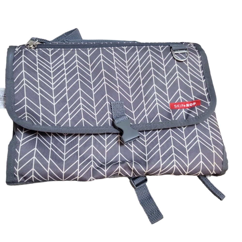 Skip Hop changing pad diaper changing station herringbone gray